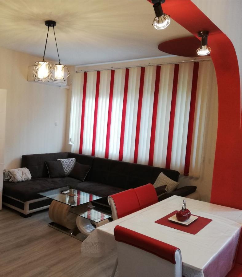 Apartment Ani Veliko Tarnovo Extérieur photo